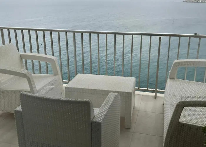 Portofino Apartamento *